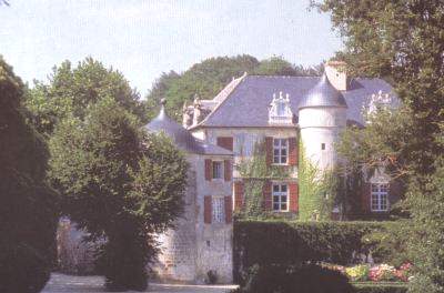 CHATEAU.jpg (22045 octets)